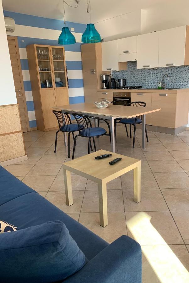 Lago Apartment Колико Екстериор снимка