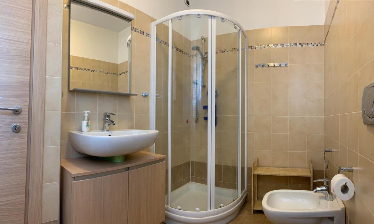 Lago Apartment Колико Екстериор снимка
